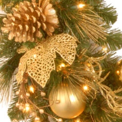 Christmas Central 36" Pre-lit Golden Colored And Green Artificial Christmas Teardrop Swag - Clear Lights -Christmas Decoration Store dnat dc13 109l 6s 3 81522.1633194391