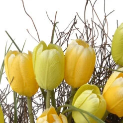 Tulip Artificial Floral Wreath, Yellow And Green 32-Inch -Christmas Decoration Store dnat ras hy55732w y1 3 41510.1631810845