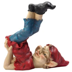 9" Red And Blue Contemporary Elf Playing On Back Statue