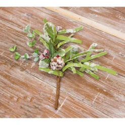 Set Of 4 Faux Thin Green Leaf & Red Berry Pick, 12"