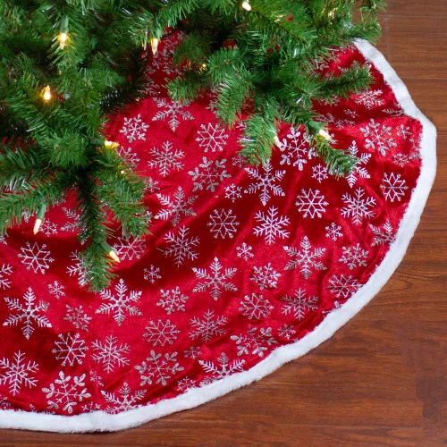 48" Red And White Snowflake Tree Skirt With Piping Trim Christmas Decor 4 48" Red And White Snowflake Tree Skirt With Piping Trim Christmas Decor - Image 2