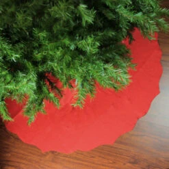 Northlight 48" Red Scalloped Edge Christmas Tree Skirt 7 Northlight 48" Red Scalloped Edge Christmas Tree Skirt -Christmas Decoration Store northlight 550007go red 1 02093.1664990621